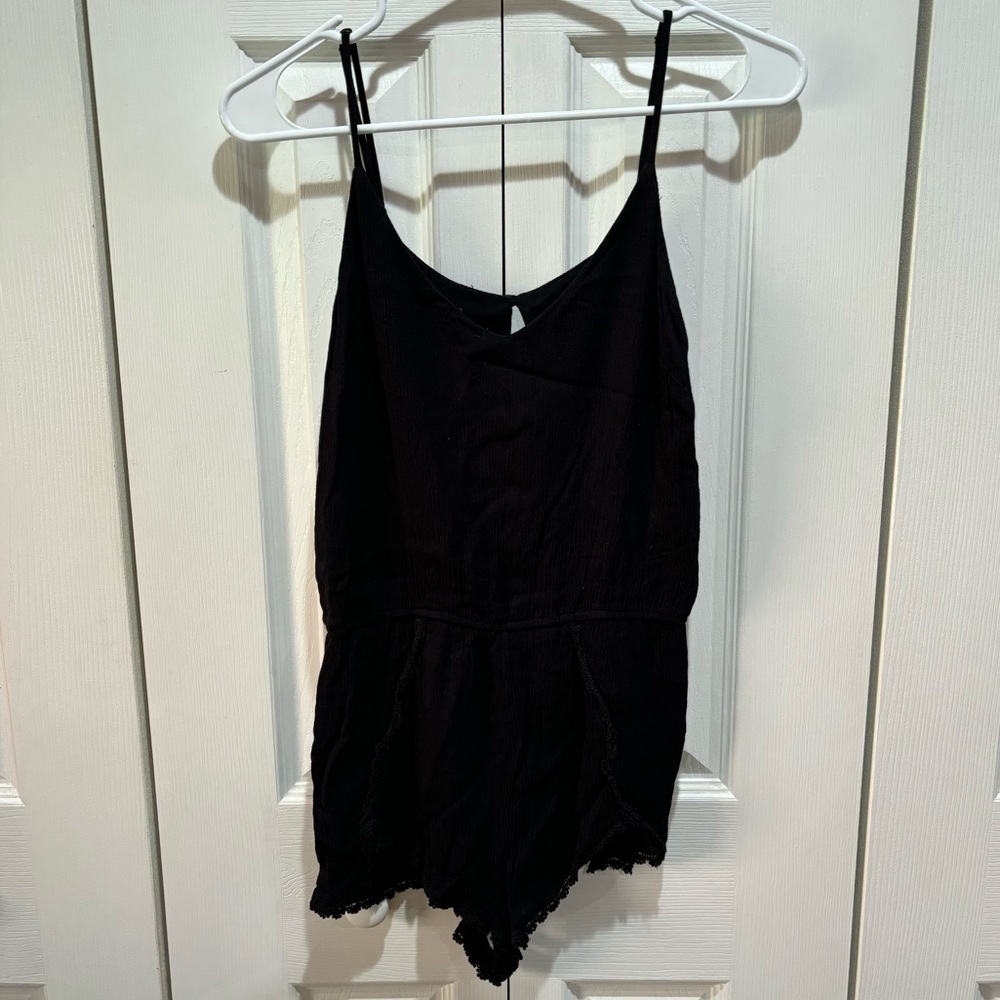 FOREVER 21 Women’s Adjustable Pleated Romper / Swim Cover Up - black, size S
